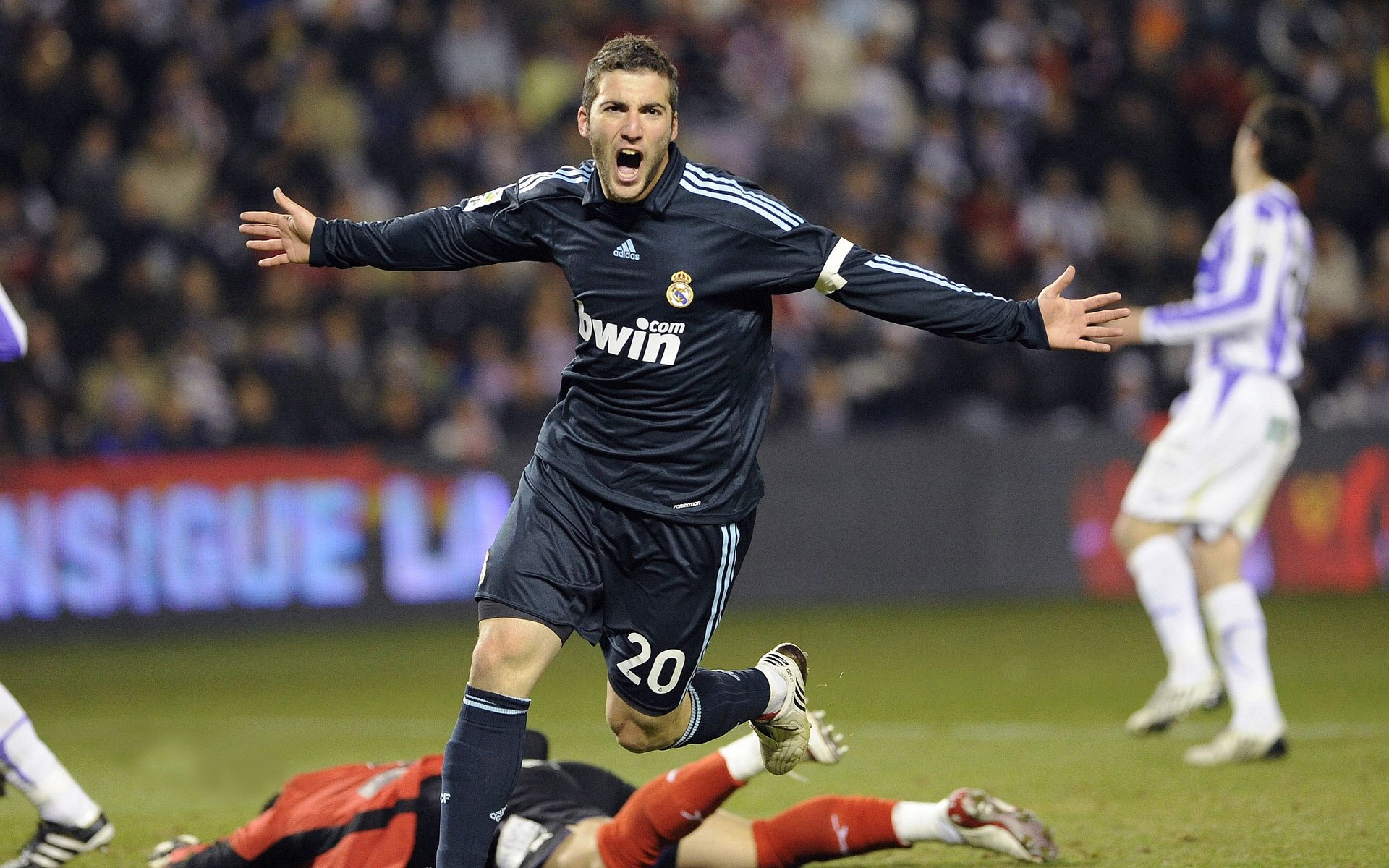 德甲俱乐部全面升级青训体系,布局未来足球未来,德甲青训规则