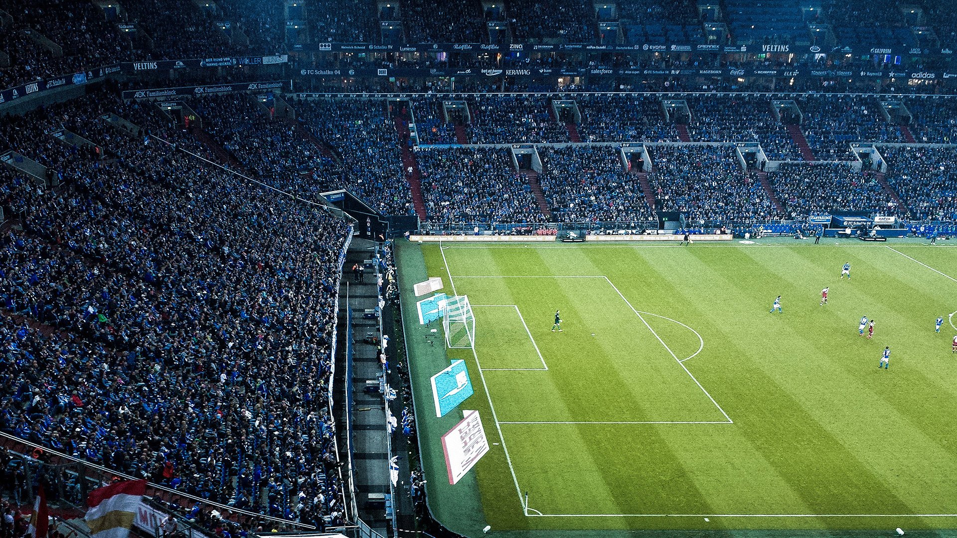 逆风翻盘的“奇迹队”——他们书写了历史，奇迹队海报